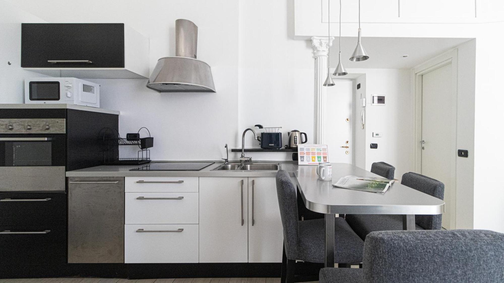 Apartment Italianway - Porta Ticinese 83 *